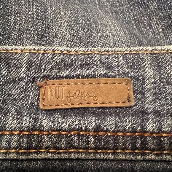 Kut from the Kloth Jeans Cuffed Crop 12 - Picture 4 of 10